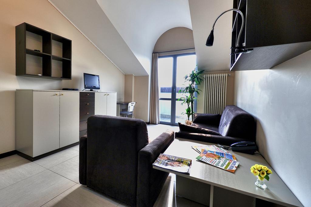 Residence La Sfera Павия Экстерьер фото