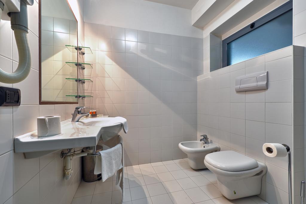 Residence La Sfera Павия Экстерьер фото